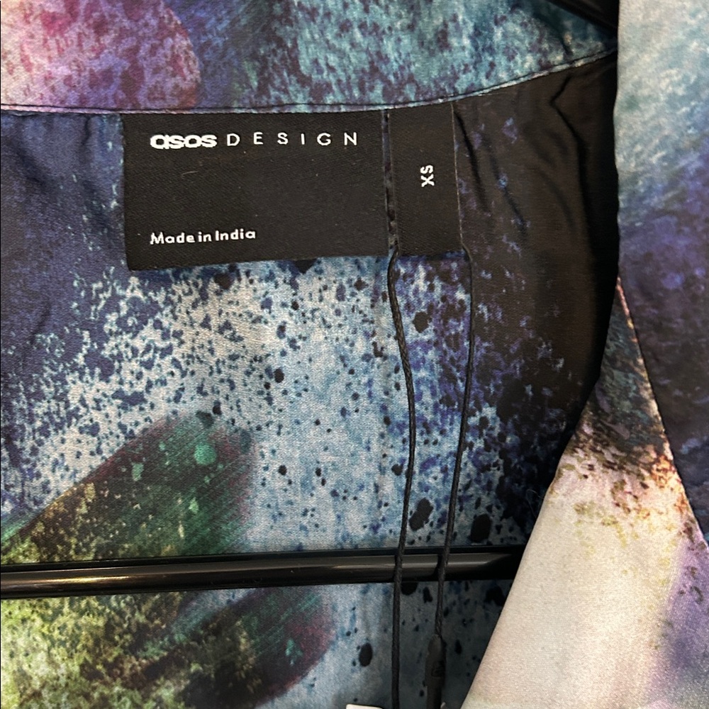 ASOS Relaxed Deep Camp Collar Long Sleeve Shirt in Dark Floral Print Men's XS - Picture 2 of 5